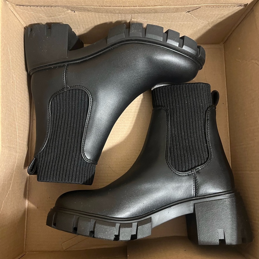 Steve Madden hutch black boots - Picture 4 of 7